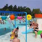 Victoria Mobilehome In Cisano San Vito *