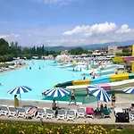 Victoria Mobilehome In Cisano San Vito * Bardolino