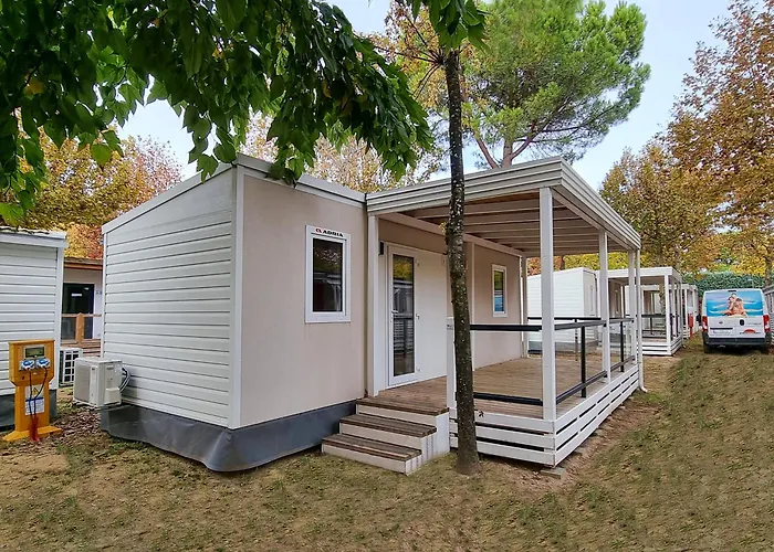 Victoria Mobilehome In Cisano San Vito Кемпинг *